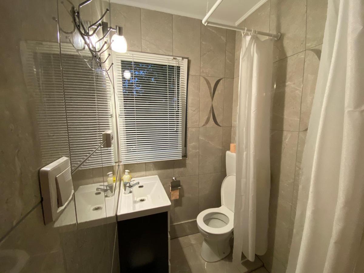 Vila Eszter Hotell Sovata Exteriör bild